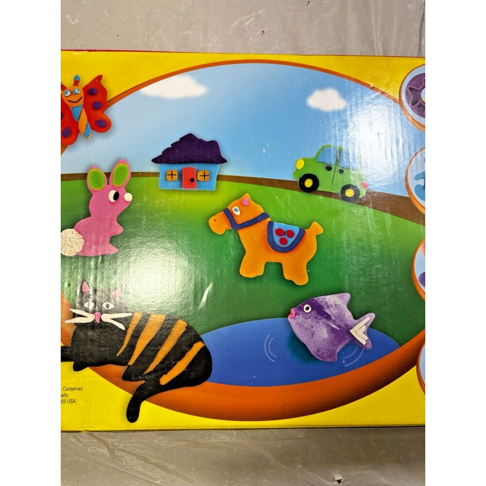 Play-Doh Stamp n Shape Toolkit 30+ Tools & 10 Colors Kids Shape Animal Craft Set - Picture 14 of 15